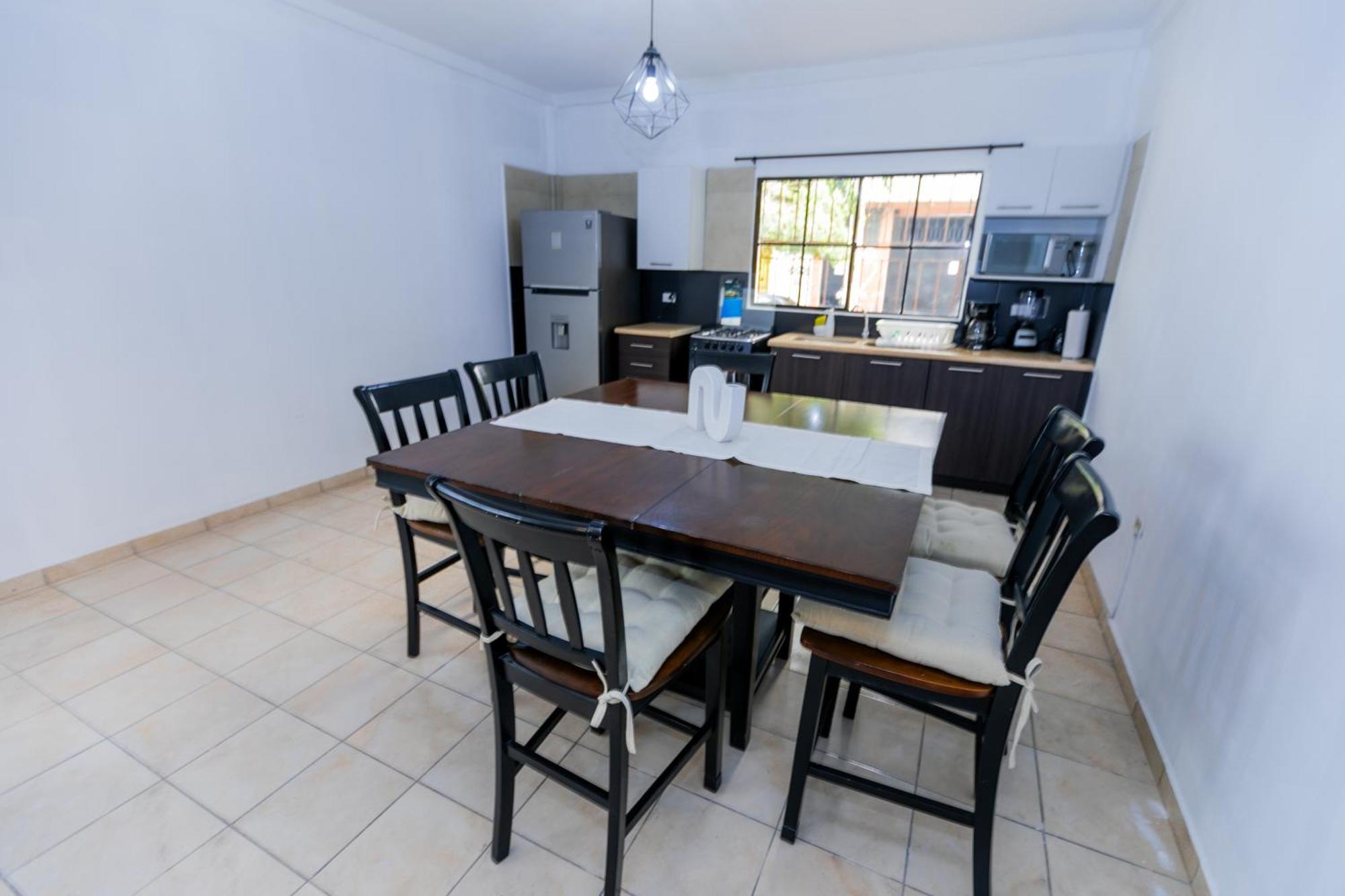 Friendly House Hotel Santa Tecla Bagian luar foto