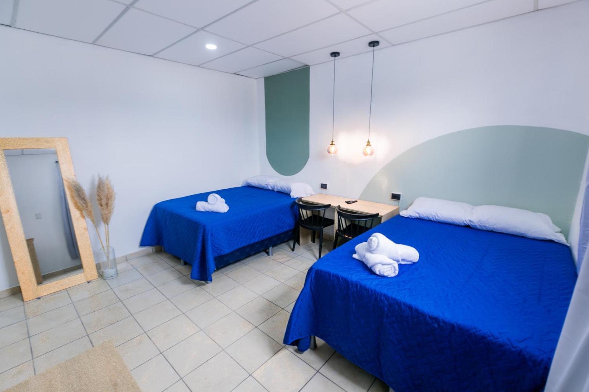 Friendly House Hotel Santa Tecla Bagian luar foto