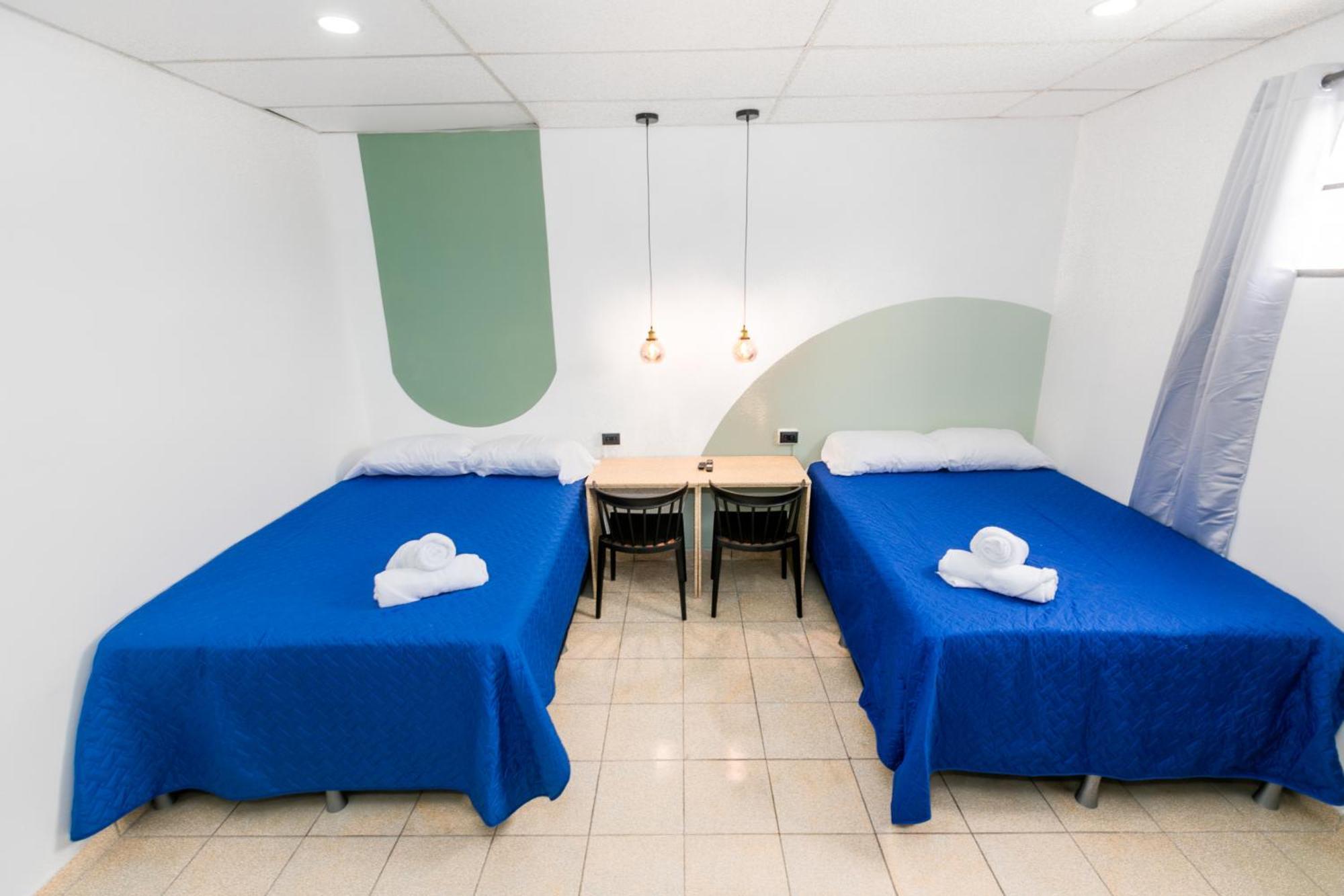 Friendly House Hotel Santa Tecla Bagian luar foto