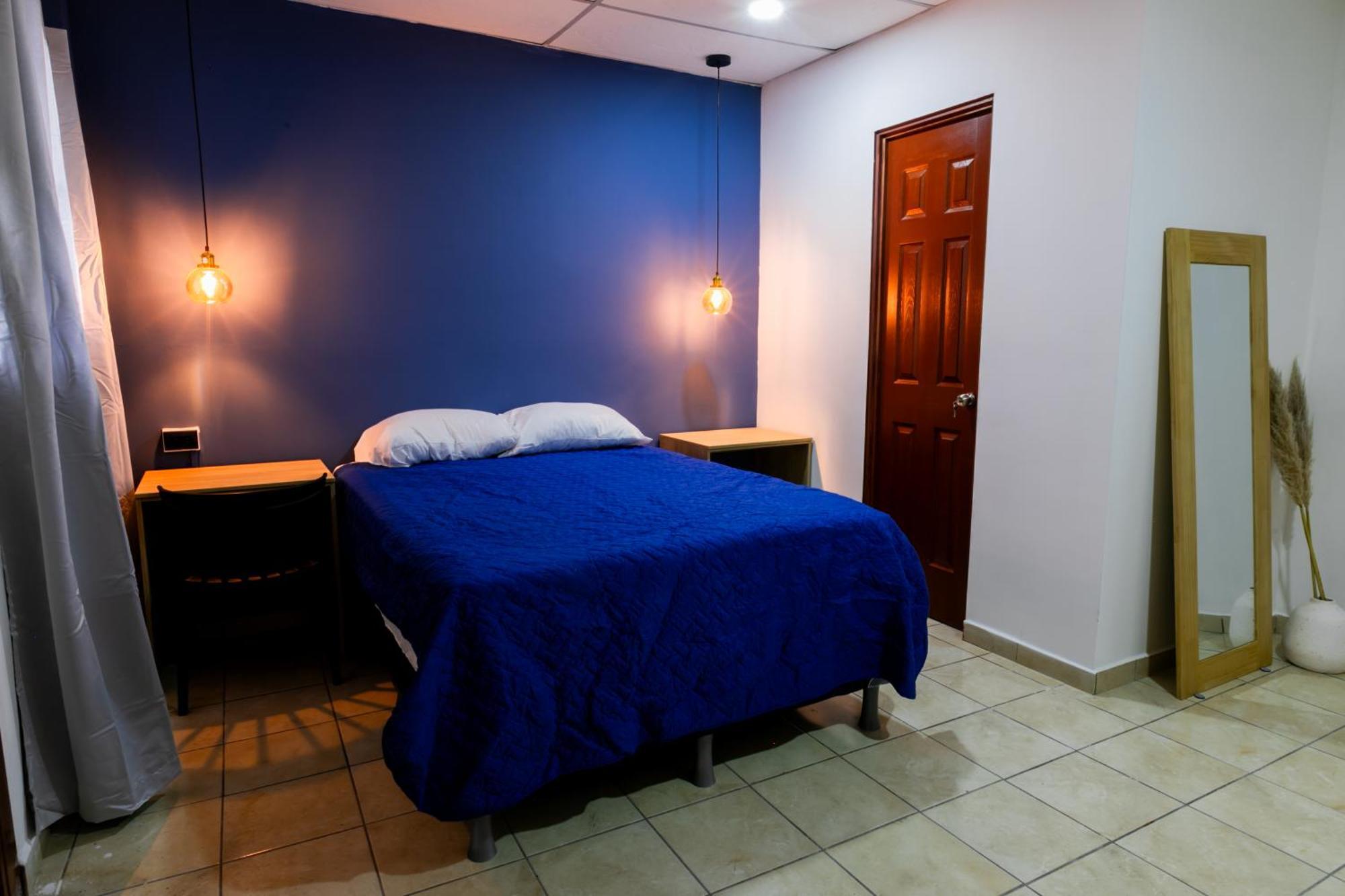 Friendly House Hotel Santa Tecla Bagian luar foto