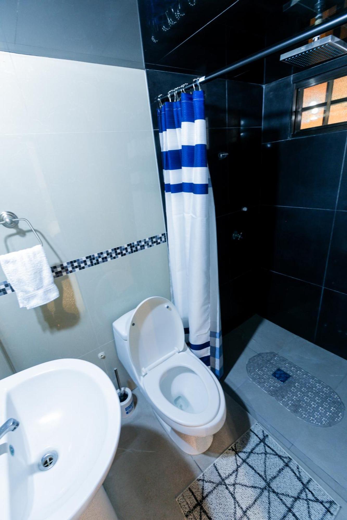 Friendly House Hotel Santa Tecla Bagian luar foto